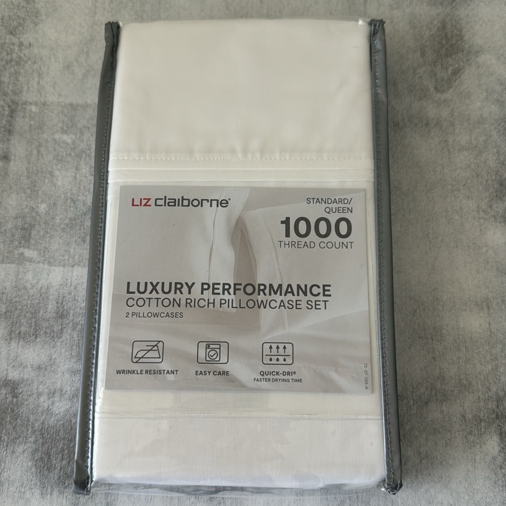 Liz Claiborne Lux Performance 1000tc Pillowcases Standard /Queen Bright White